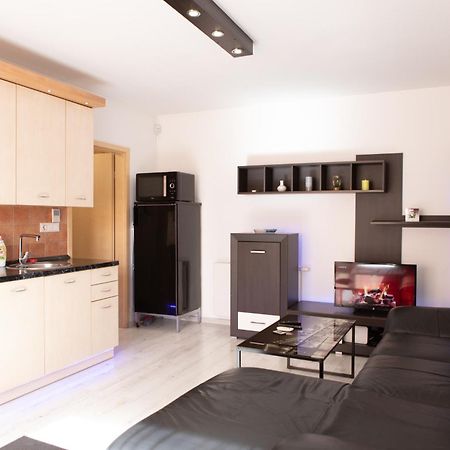 Apartment City Inn Pécs Zewnętrze zdjęcie