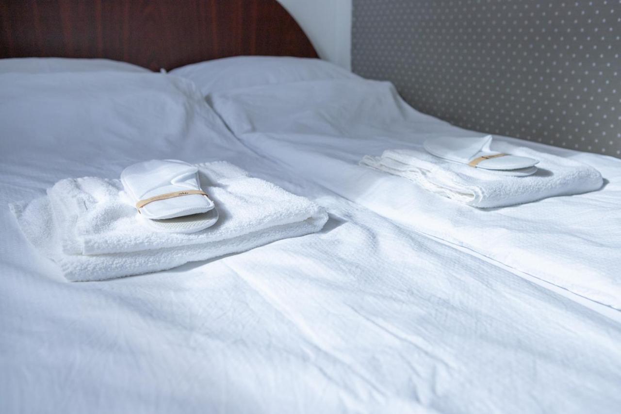 Apartment City Inn Pécs Zewnętrze zdjęcie